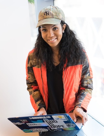 Brissa Isidro.